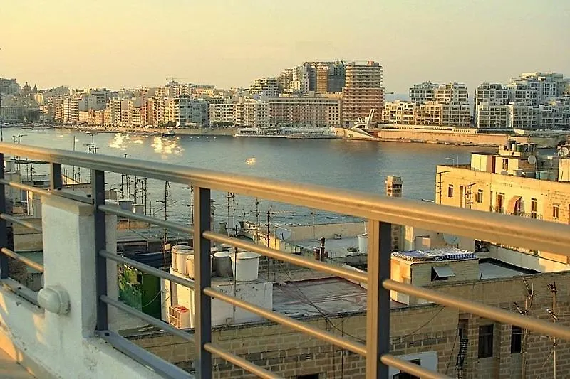 발레타 Old Mint Penthouse 아파트 몰타