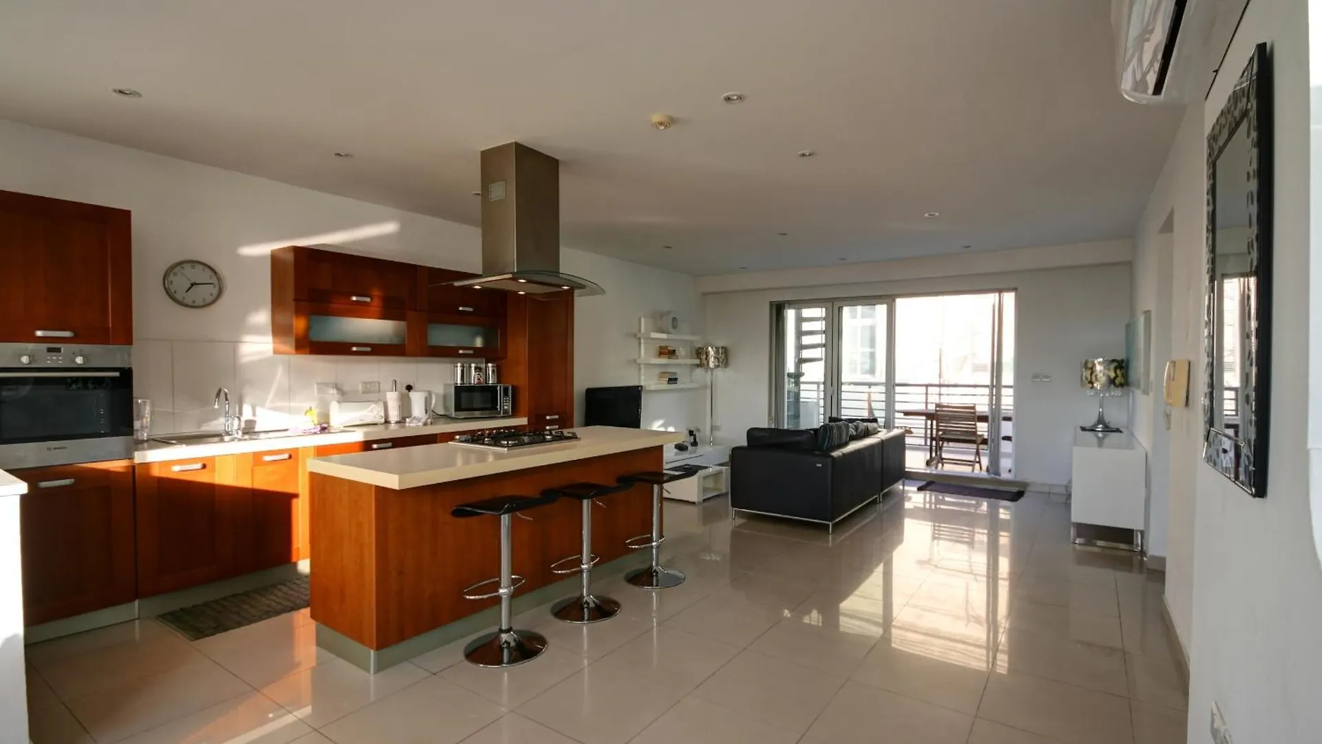 발레타 Old Mint Penthouse 아파트